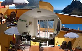 Playa Y Montana: Naturaleza Y Armonia